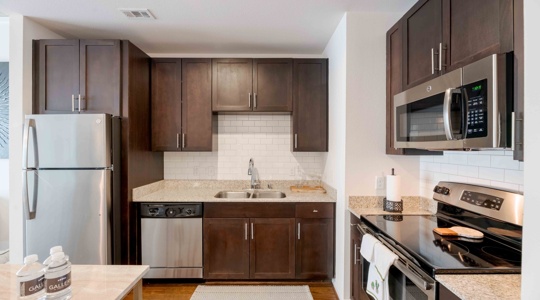 LUXURY LIVING IN DALLAS